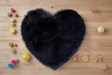 Load image into Gallery viewer, Black Heart Faux Fur Rug, Luxury Fluffy Area Rug - 80x80 cm
