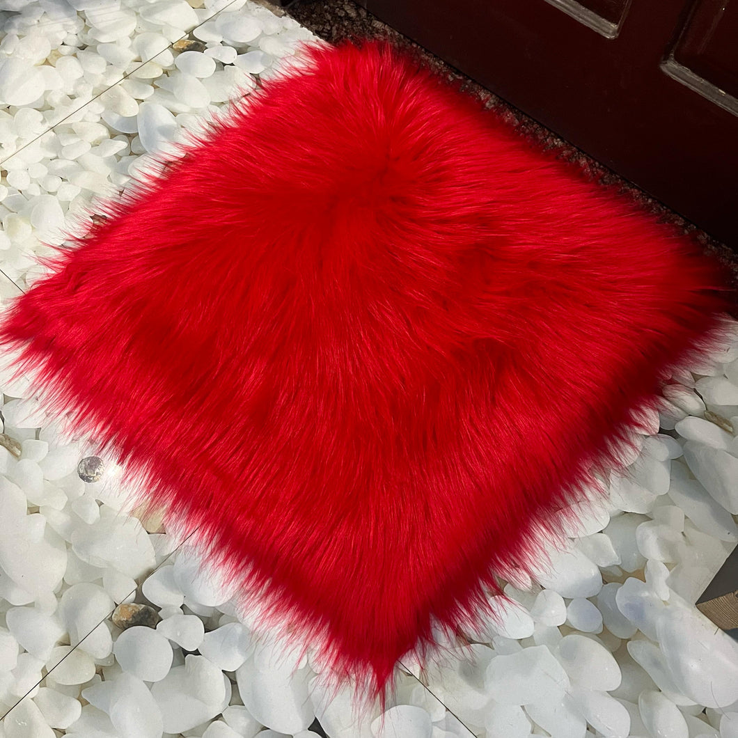 Red Faux Fur Mat, Luxury Fluffy Area Rug - 2x2 feet