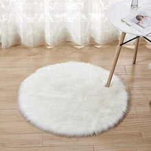 Load image into Gallery viewer, White Round Faux Fur Rug, Luxury Fluffy Area Rug - 80x80 cm
