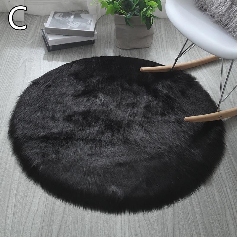 Black Round Faux Fur Rug, Luxury Fluffy Area Rug - 80x80 cm