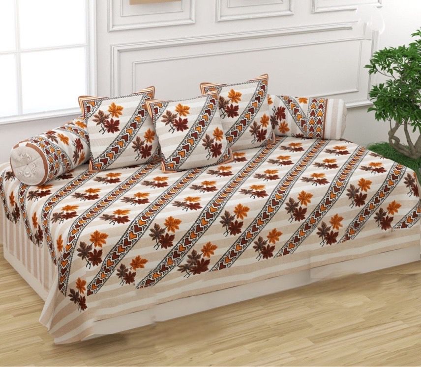 Printed Floral Cotton Design - 6 Pieces Diwan Set